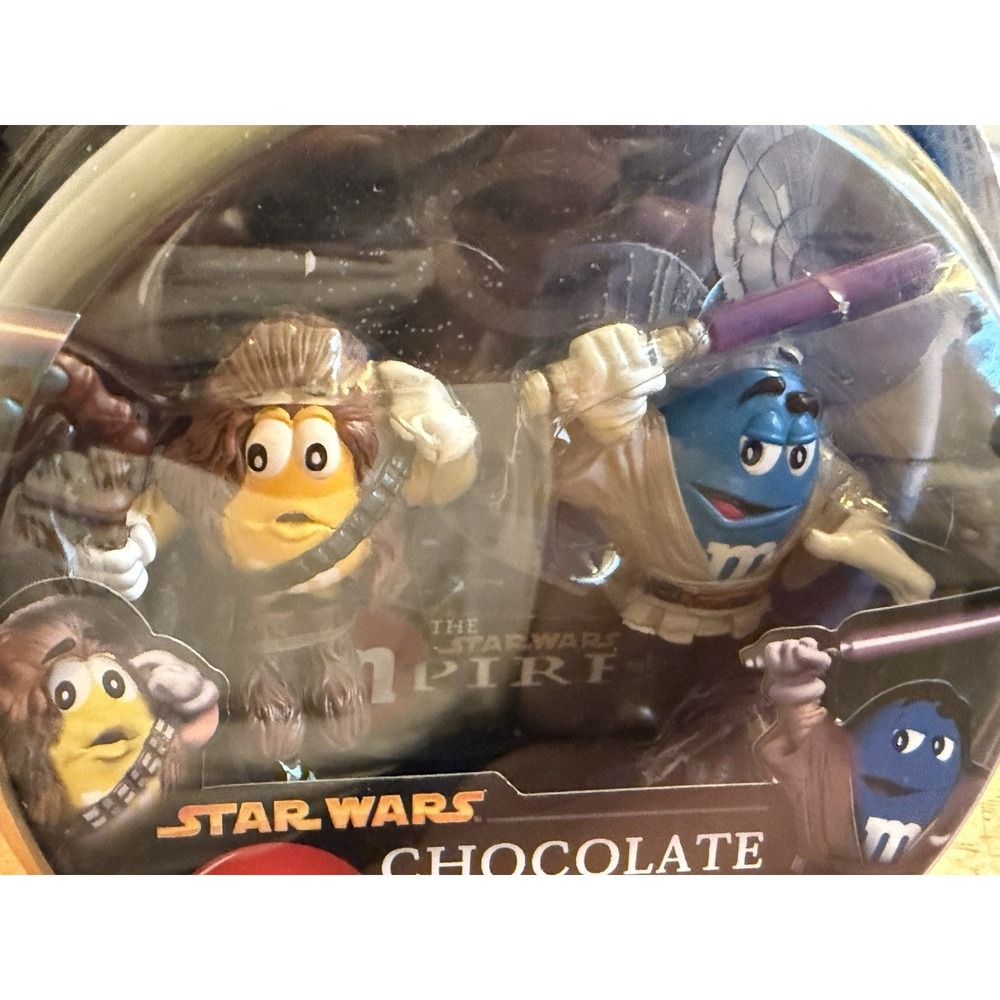 Hasbro Star Wars Chocolate Mpire - Mace Windu - Chewbacca Action Figures - Picture 4 of 4